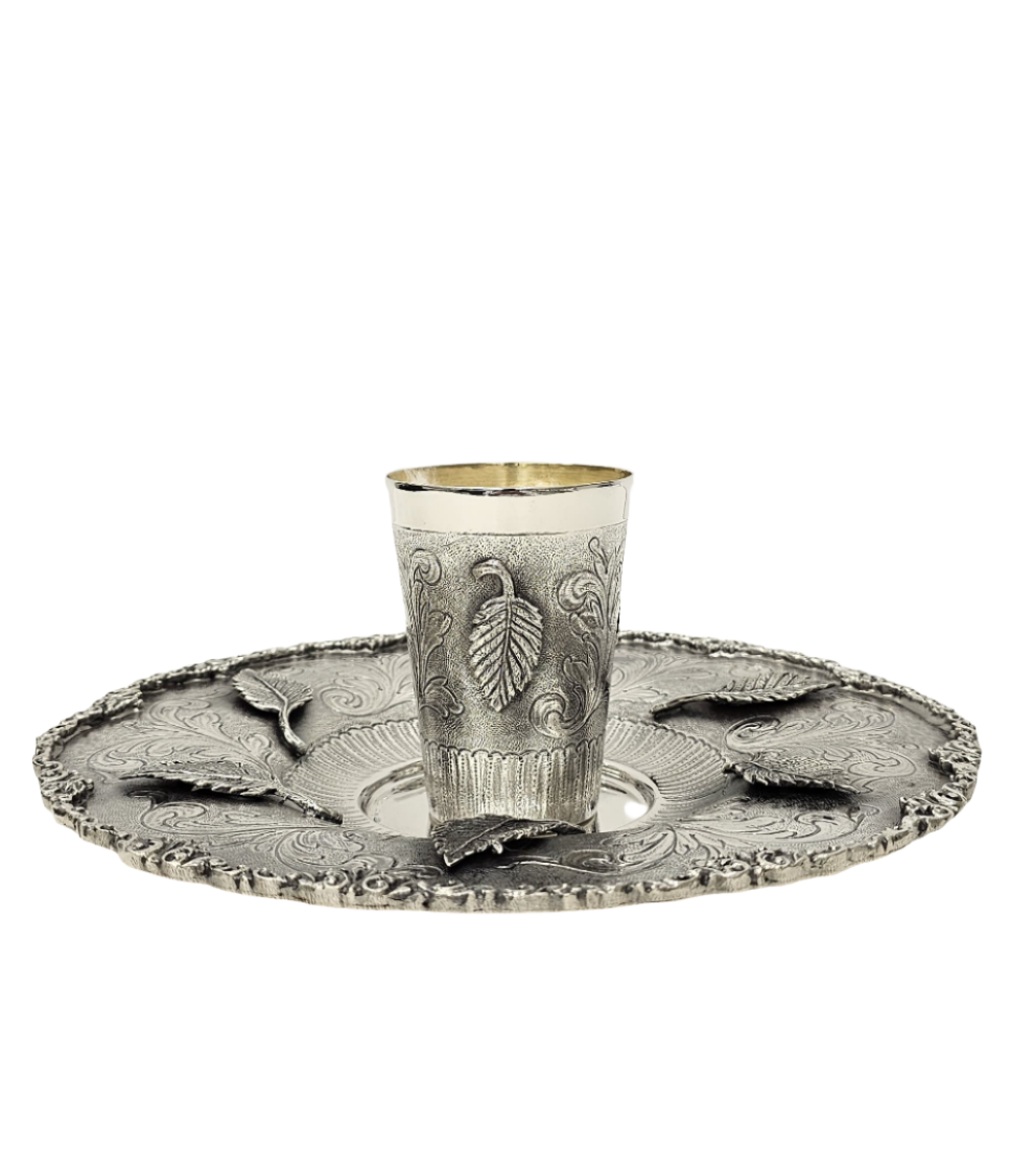 Cup
